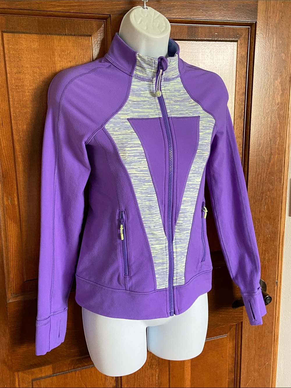 Ivivva (Lululemon) Perfect Your Practice full zip up jacket for young girls 12 - Picture 3 of 9